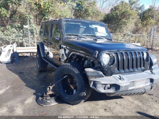 1C4HJXDGXJW133413 Jeep Wrangler Unlimited Sport 4x4
