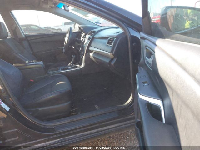 4T1BF1FK9HU781767 Toyota CAMRY SE
