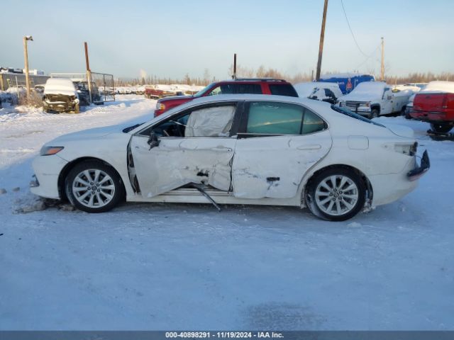 4T1B11HK0JU106634 Toyota CAMRY LE