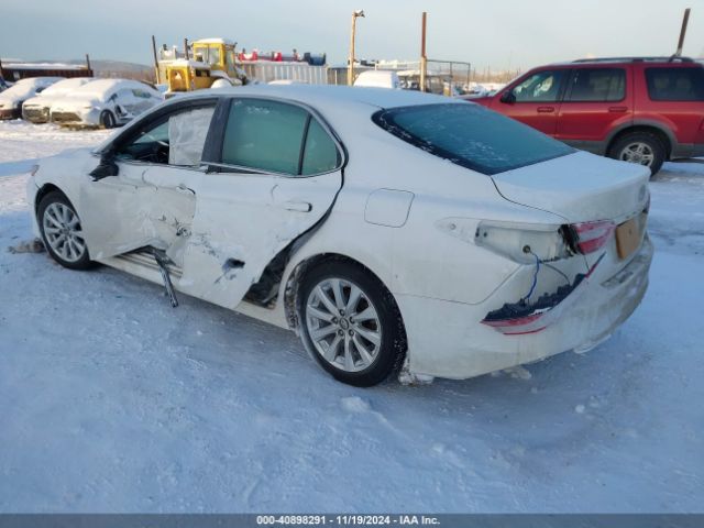 4T1B11HK0JU106634 Toyota CAMRY LE