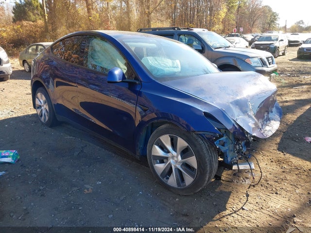 2022 TESLA MODEL Y 7SAYGDEE5NF440642 Photo 0