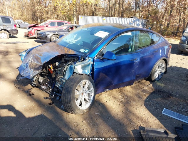2022 TESLA MODEL Y 7SAYGDEE5NF440642 Photo 1