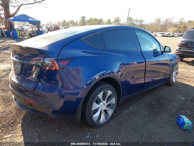 2022 TESLA MODEL Y 7SAYGDEE5NF440642 Photo 3