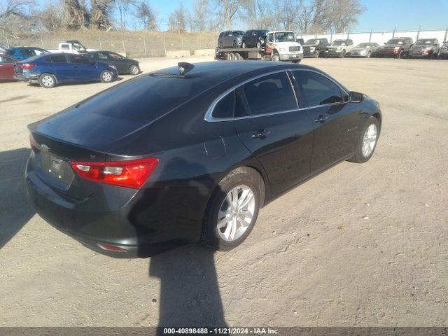 Chevrolet MALIBU 1LT 2017 1G1ZE5ST4HF165497 Image 4
