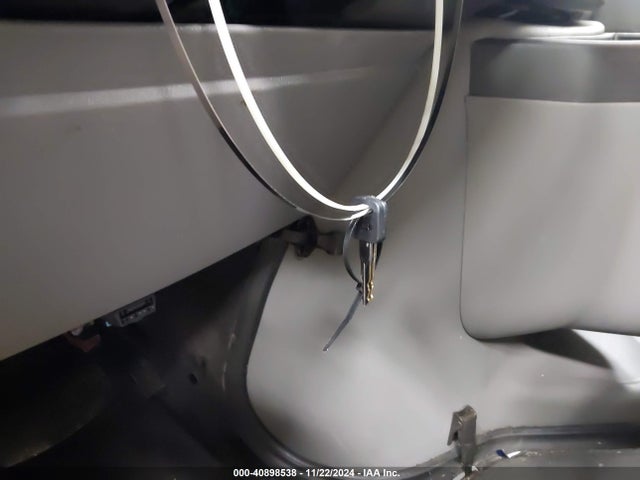 Ford E-150 Commercial 2014 1FTNE1EW0EDA90129 Image 11
