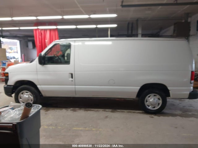 Ford E-150 Commercial 2014 1FTNE1EW0EDA90129 Image 14