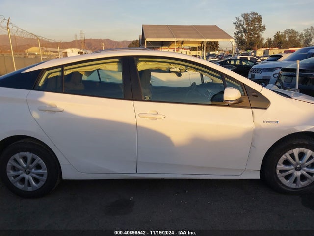 Toyota Prius Le 2021 JTDKAMFUXM3149771 Image 13