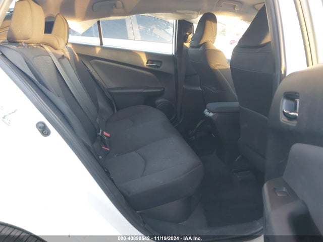 Toyota Prius Le 2021 JTDKAMFUXM3149771 Image 8