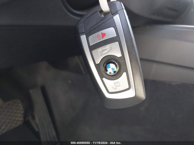 WBA8B9C50HK675546 BMW 330I