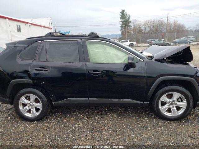 JTMW1RFV4KD011643 Toyota Rav4 Xle