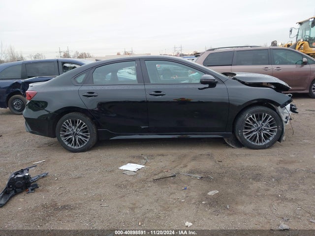 3KPF54AD5RE719706 KIA Forte Gt-line