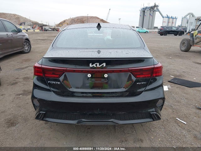 3KPF54AD5RE719706 KIA Forte Gt-line