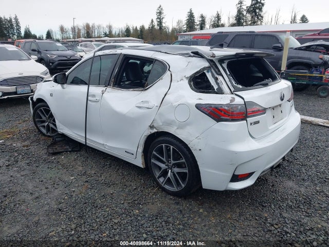 JTHKD5BH6G2263653 Lexus CT 200H