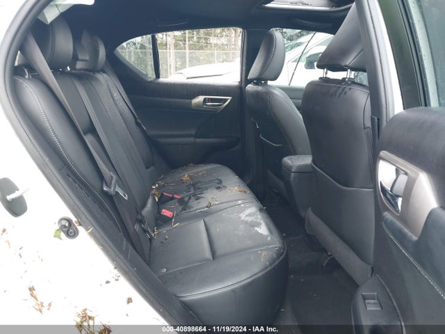 JTHKD5BH6G2263653 Lexus CT 200H