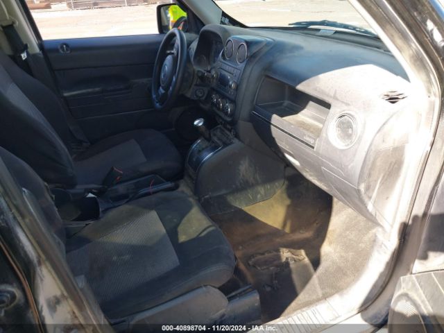 1C4NJPBA4HD211594 Jeep Patriot Sport Fwd
