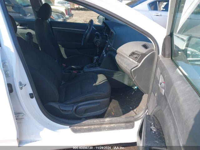 Hyundai ELANTRA SE 2020 5NPD74LF4LH527616 Image 5