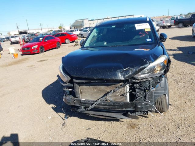KM8J33A44HU540417 Hyundai Tucson Se Plus