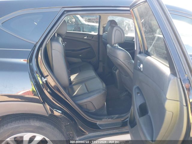 KM8J33A44HU540417 Hyundai Tucson Se Plus