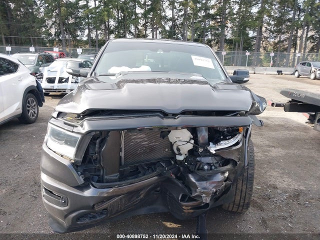 1C6SRFJT1NN171061 RAM 1500 Laramie  4x4 5'7 Box