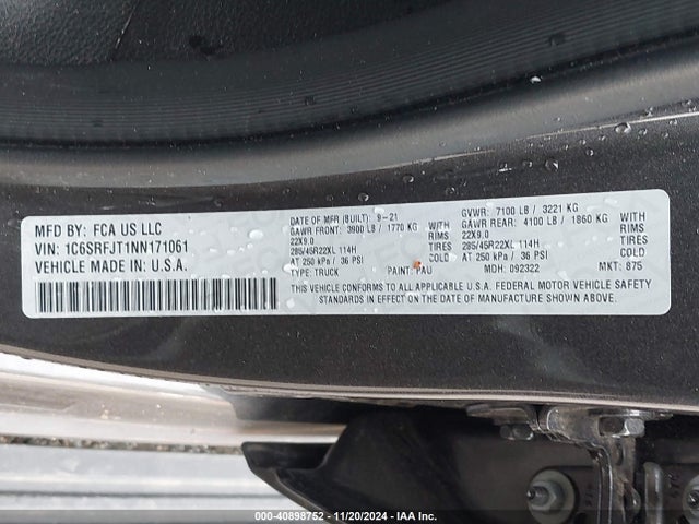 1C6SRFJT1NN171061 RAM 1500 Laramie  4x4 5'7 Box