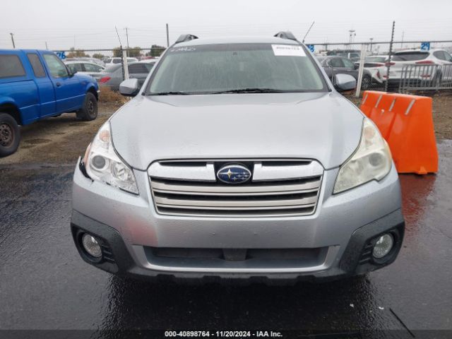 4S4BRBCC9E3303716 Subaru Outback 2.5i Premium
