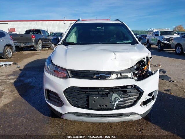 3GNCJPSB9JL264394 Chevrolet Trax Lt