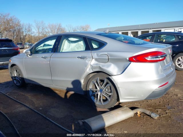 3FA6P0CD2KR151001 Ford FUSION SEL