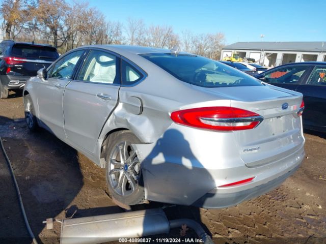 3FA6P0CD2KR151001 Ford FUSION SEL