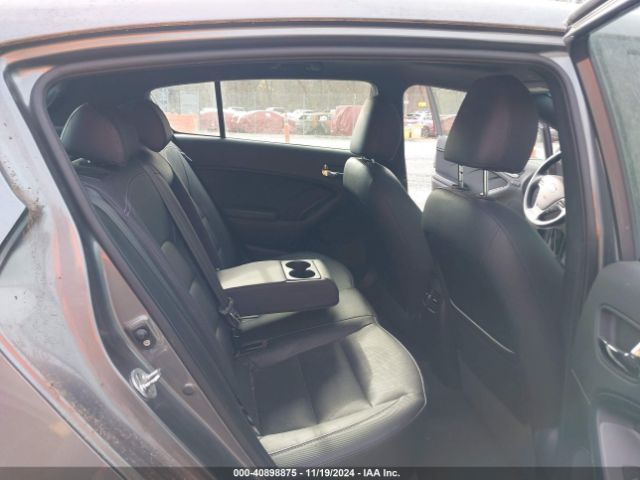 KNAFZ5A38F5269037 KIA FORTE SX