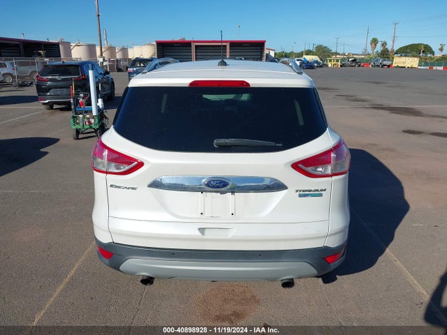 Ford Escape Titanium 2016 1FMCU0J91GUC12306 Image 16