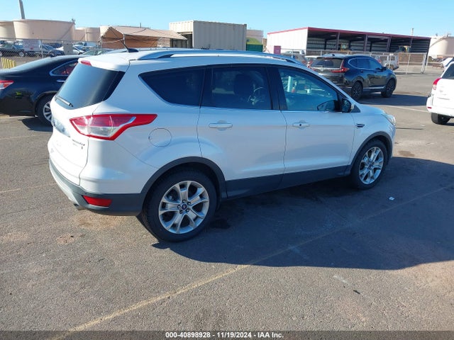 Ford Escape Titanium 2016 1FMCU0J91GUC12306 Image 4