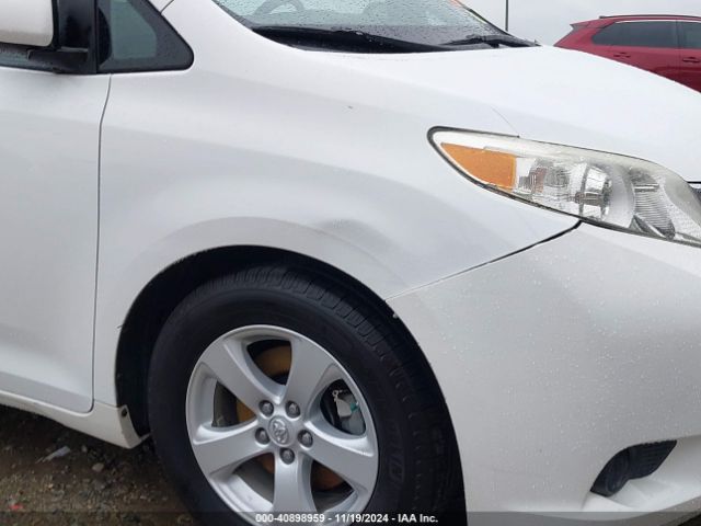 5TDKK3DC2FS564358 Toyota Sienna Le 8 Passenger