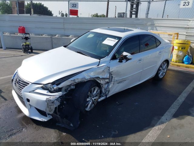 JTHBA1D25G5031070 Lexus IS 200T