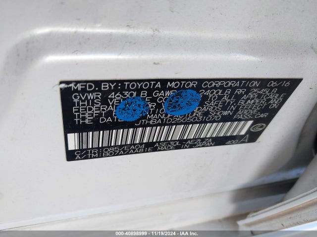 JTHBA1D25G5031070 Lexus IS 200T