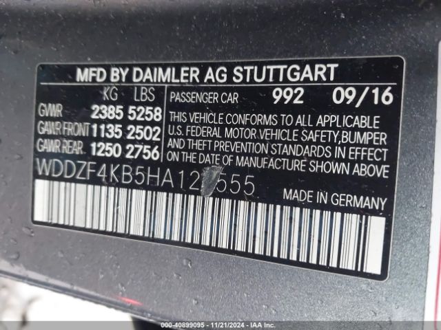 WDDZF4KB5HA126555 Mercedes-Benz E 300 4matic