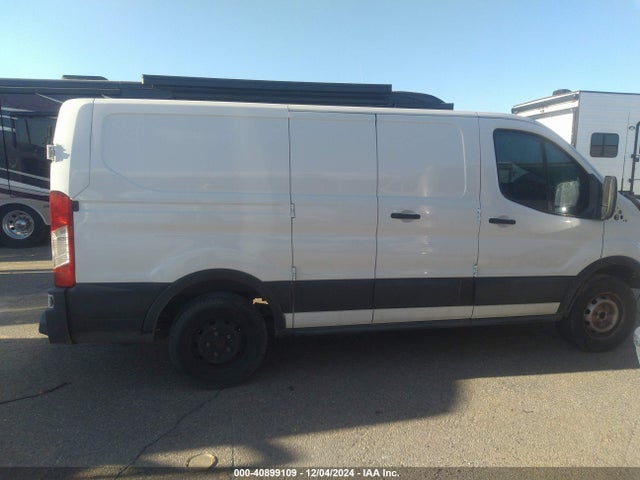 1FTYE1ZM3KKB65788 Ford Transit-150