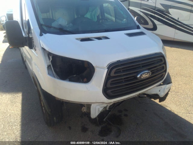 1FTYE1ZM3KKB65788 Ford Transit-150