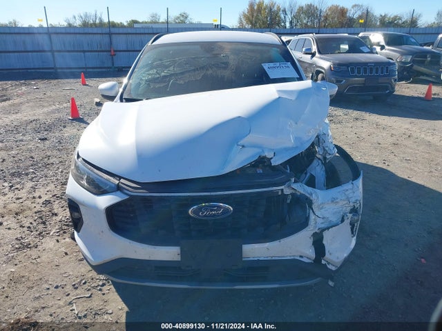 Ford Escape Phev 2023 1FMCU0E19PUA63213 Image 12