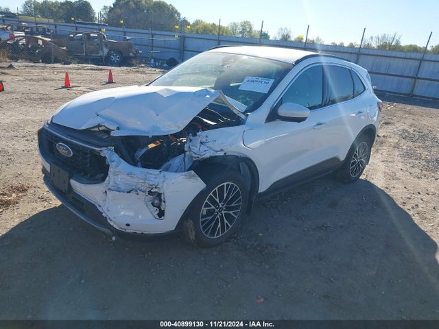 Ford Escape Phev 2023 1FMCU0E19PUA63213 Image 2