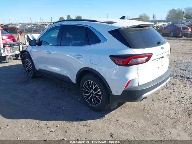 Ford Escape Phev 2023 1FMCU0E19PUA63213 Image 3