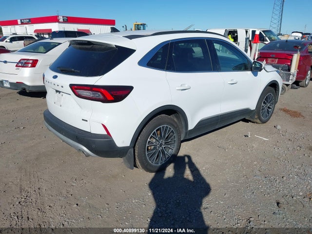 Ford Escape Phev 2023 1FMCU0E19PUA63213 Image 4