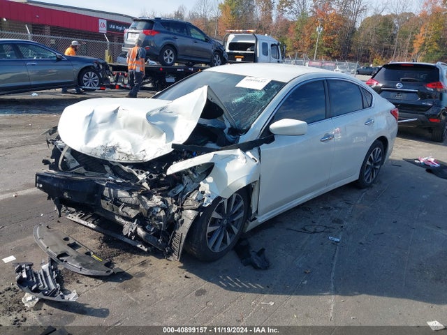 Nissan Altima 2.5 Sv 2017 1N4AL3AP5HC283519 Image 2