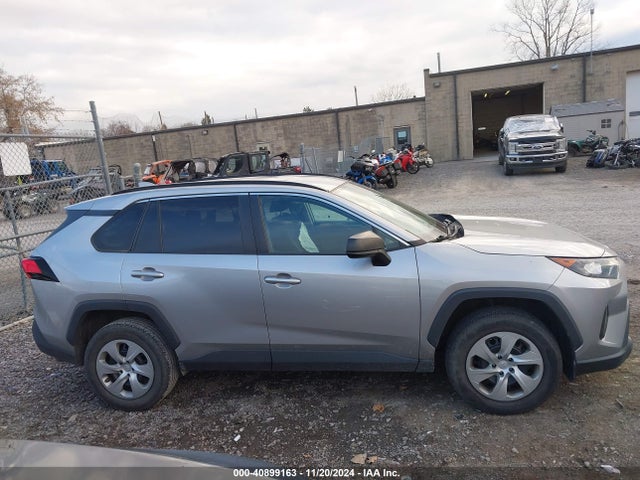 Toyota RAV4 LE 2020 2T3F1RFV6LC088438 Image 13