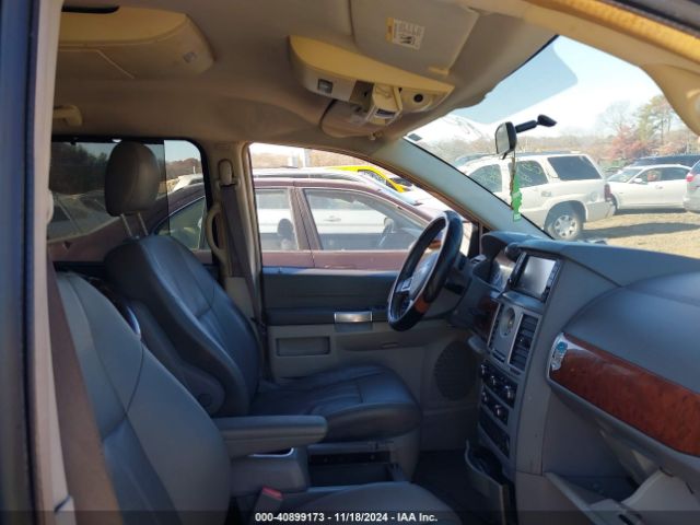 2008 CHRYSLER TOWN & COUNTRY 2A8HR54P28R821317 Photo 4