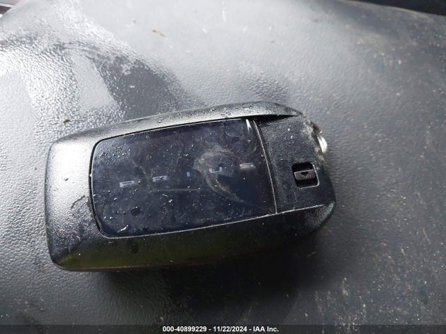 Toyota Prius Le Awd-e 2024 JTDADABU5R3018018 Image 11