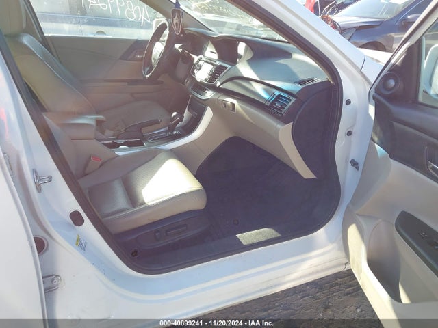 Продажа на аукционе авто 2013 Honda Accord Ex-l V-6, vin: 1HGCR3F88DA034707, номер лота: 40899241