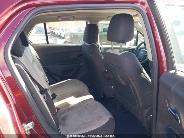 Chevrolet TRAX LS 2017 3GNCJKSB3HL163221 Image 8