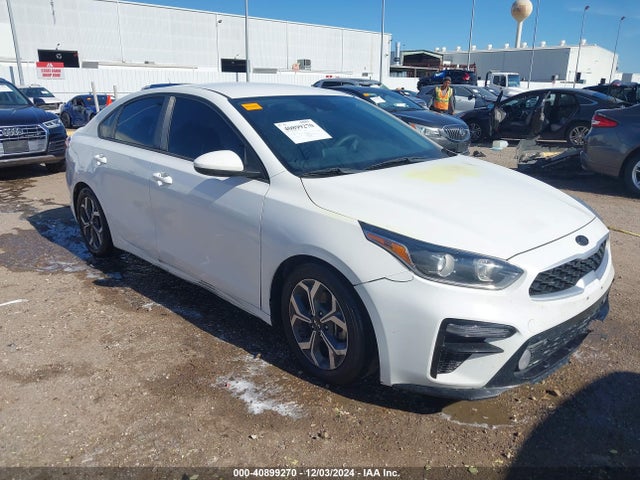 2020 3KPF24AD5LE150453 main image