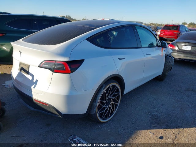 2021 TESLA MODEL Y 5YJYGDEE8MF119707 Photo 3