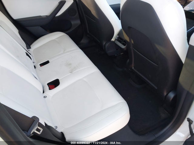 2021 TESLA MODEL Y 5YJYGDEE8MF119707 Photo 7